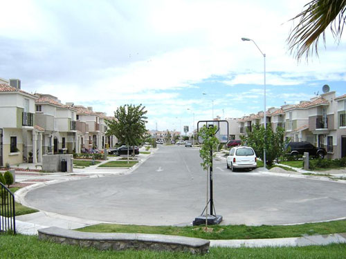 Interior de una urbanización privada en Ciudad Juárez