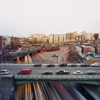 Figura 3. Autopista que cruza el Bronx, Nueva York.