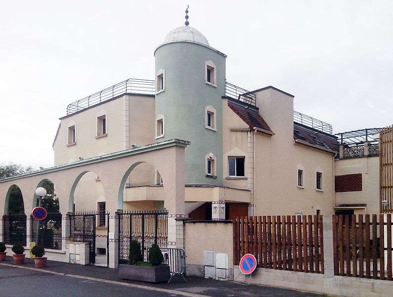 Fig. 5. Mezquita en la periferia parisina (Vigneux-sur-Seine). Fuente: Wikipedia