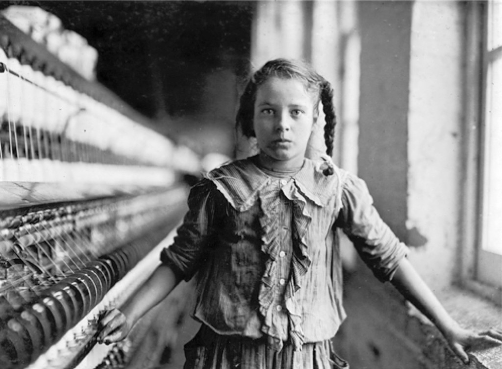 Fig. 7. Pequeña hiladora. Lewis Hine, 1909.